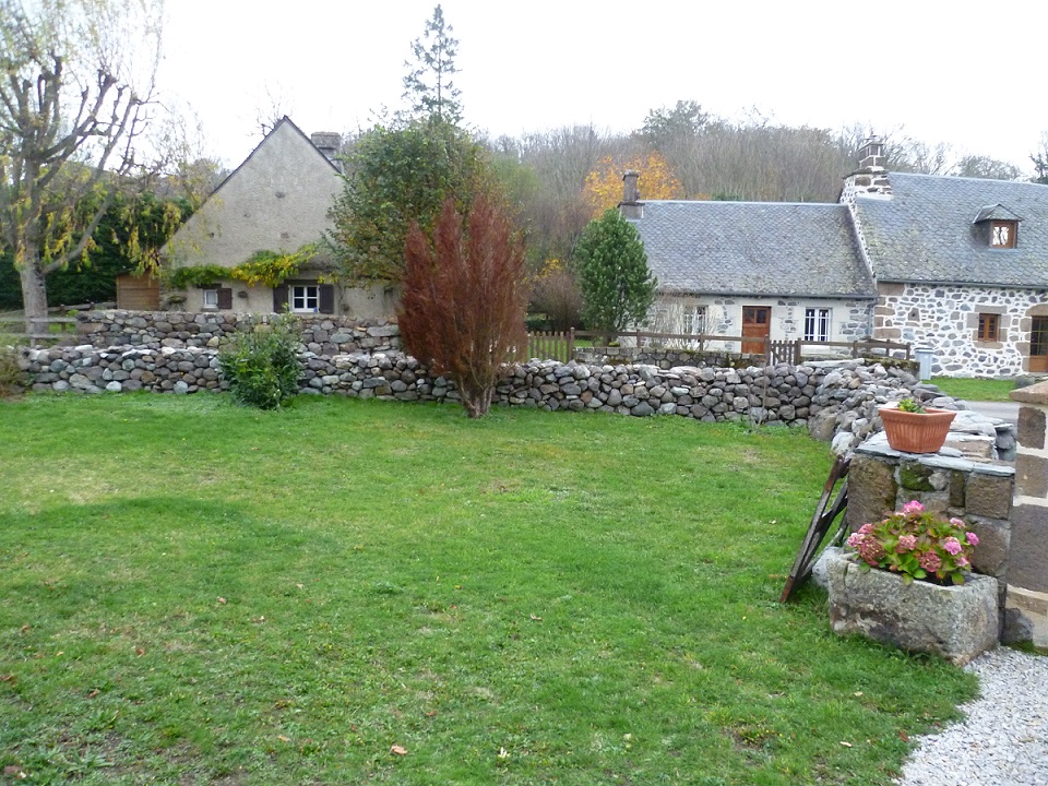 la charmille paysagiste conception de parcs et jardins cantal